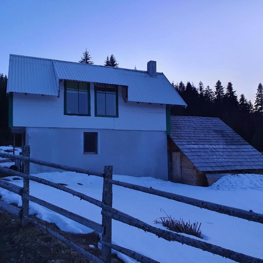 Planinska Koliba Ajdanovici Jelovac Nisicka Visoravan Olovo Exterior foto